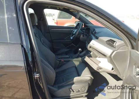 2021 Audi Q3 Premium 45 Tfsi S Line Quattro Tiptronic z USA, uszkodzony, nr VIN WA1DECF34M1144781